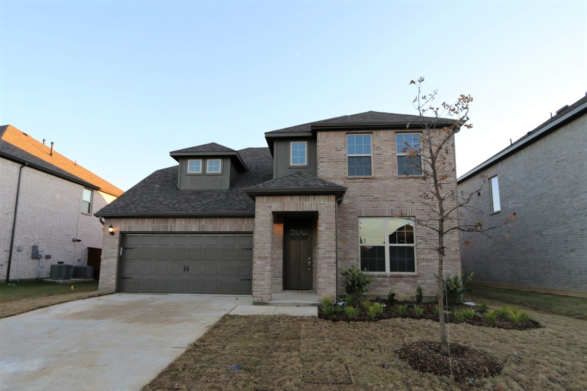 2810 Grand Lookout Lane Arlington TX 76001