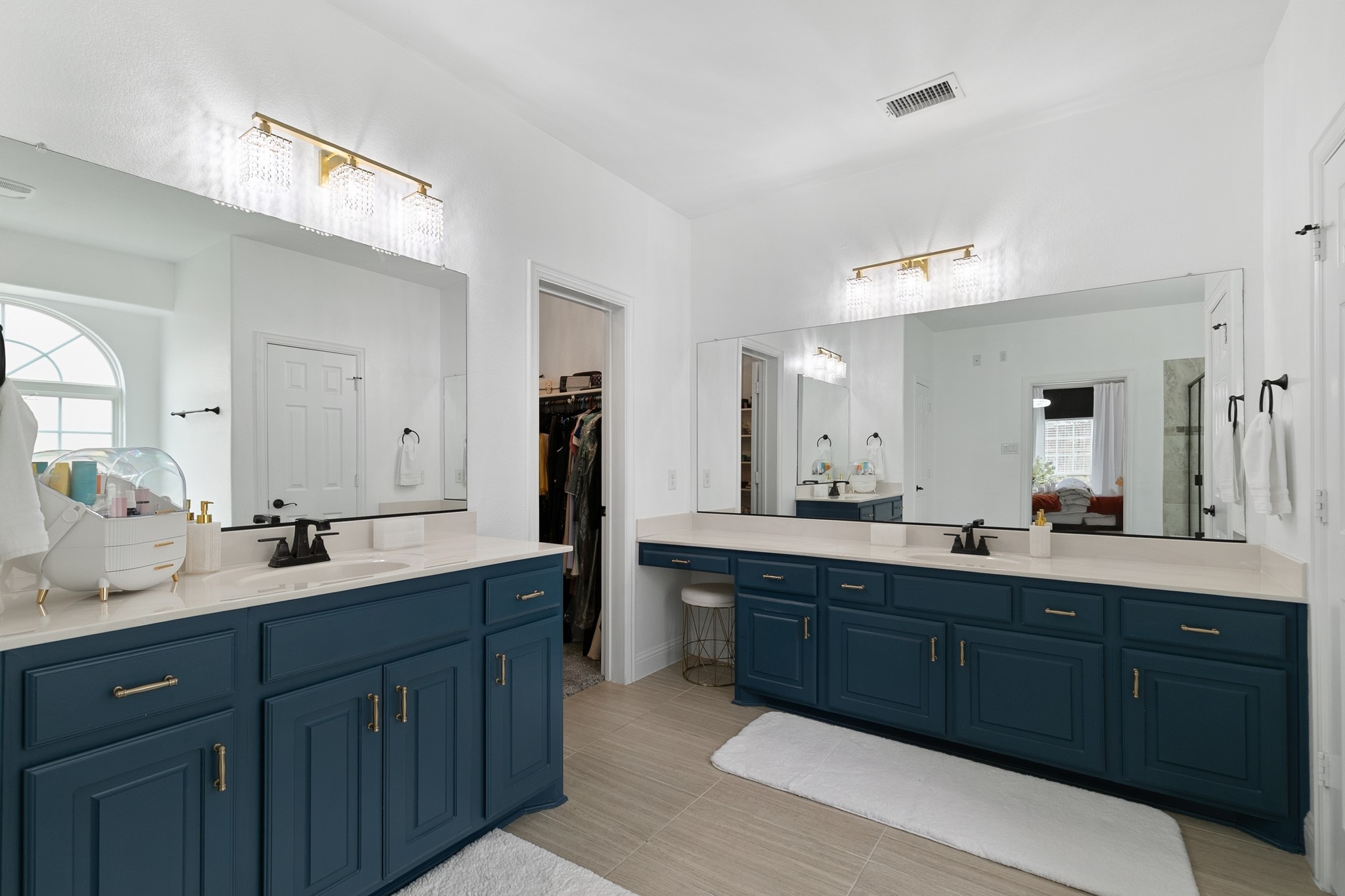 2832 Arenoso Grand Prairie TX 75054