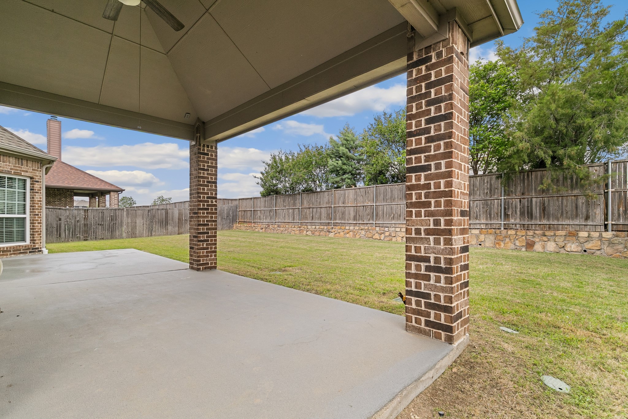 2832 Arenoso Grand Prairie TX 75054