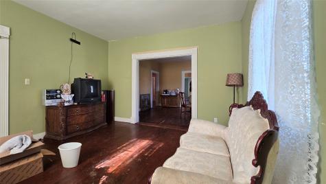 204 W Crossmain Milford TX 76670