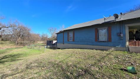 204 W Crossmain Milford TX 76670
