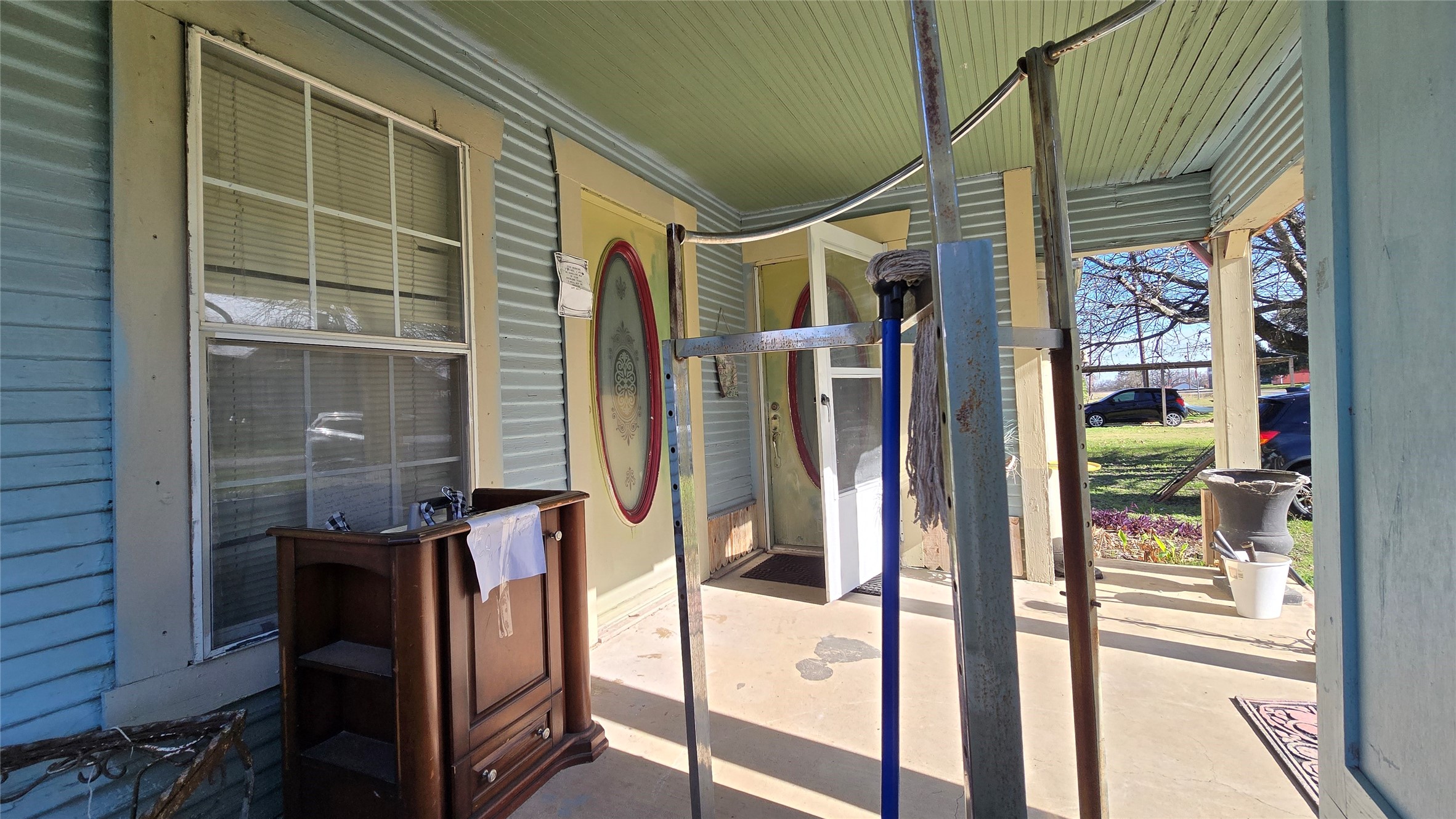 204 W Crossmain Milford TX 76670