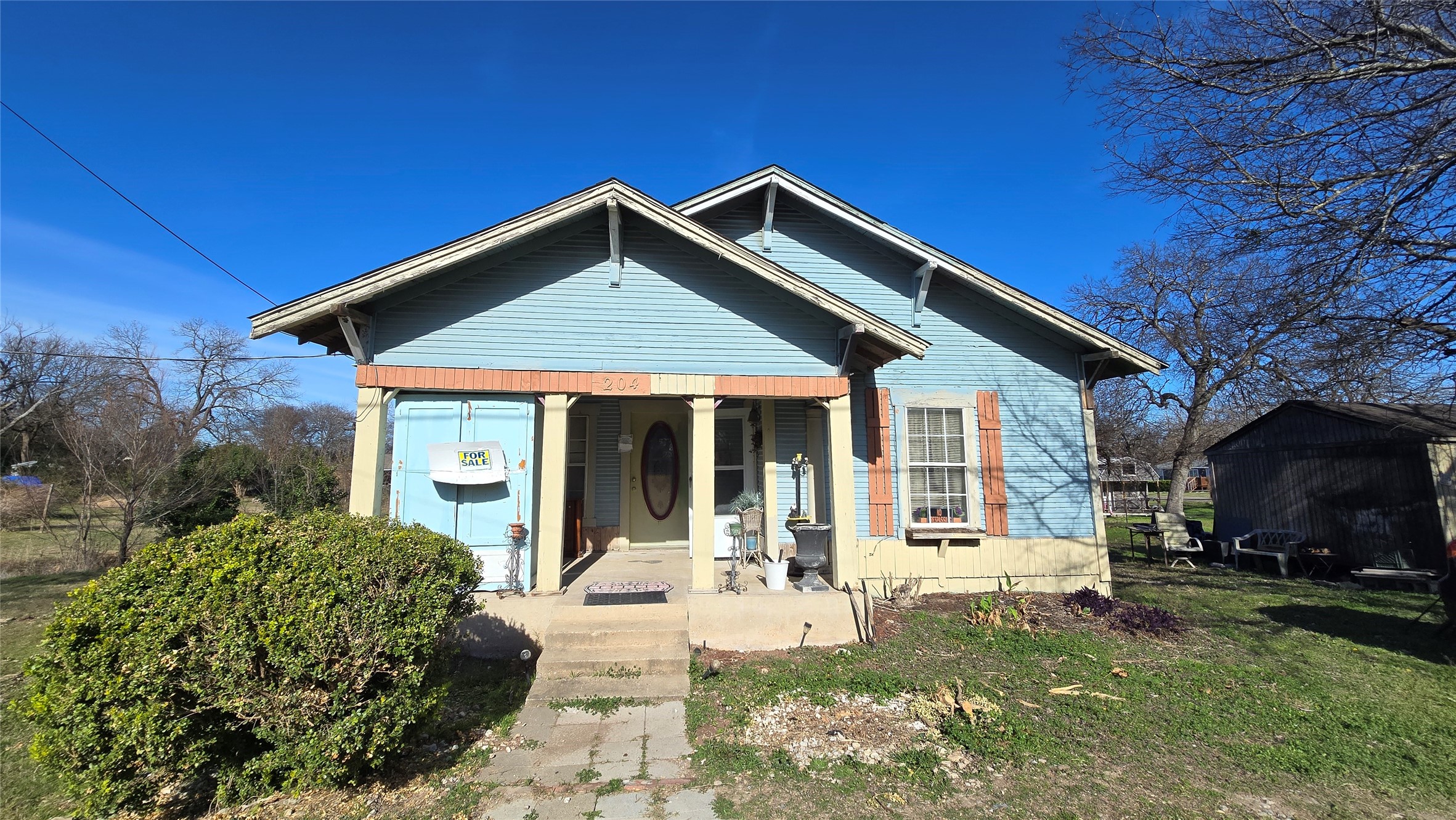 204 W Crossmain Milford TX 76670
