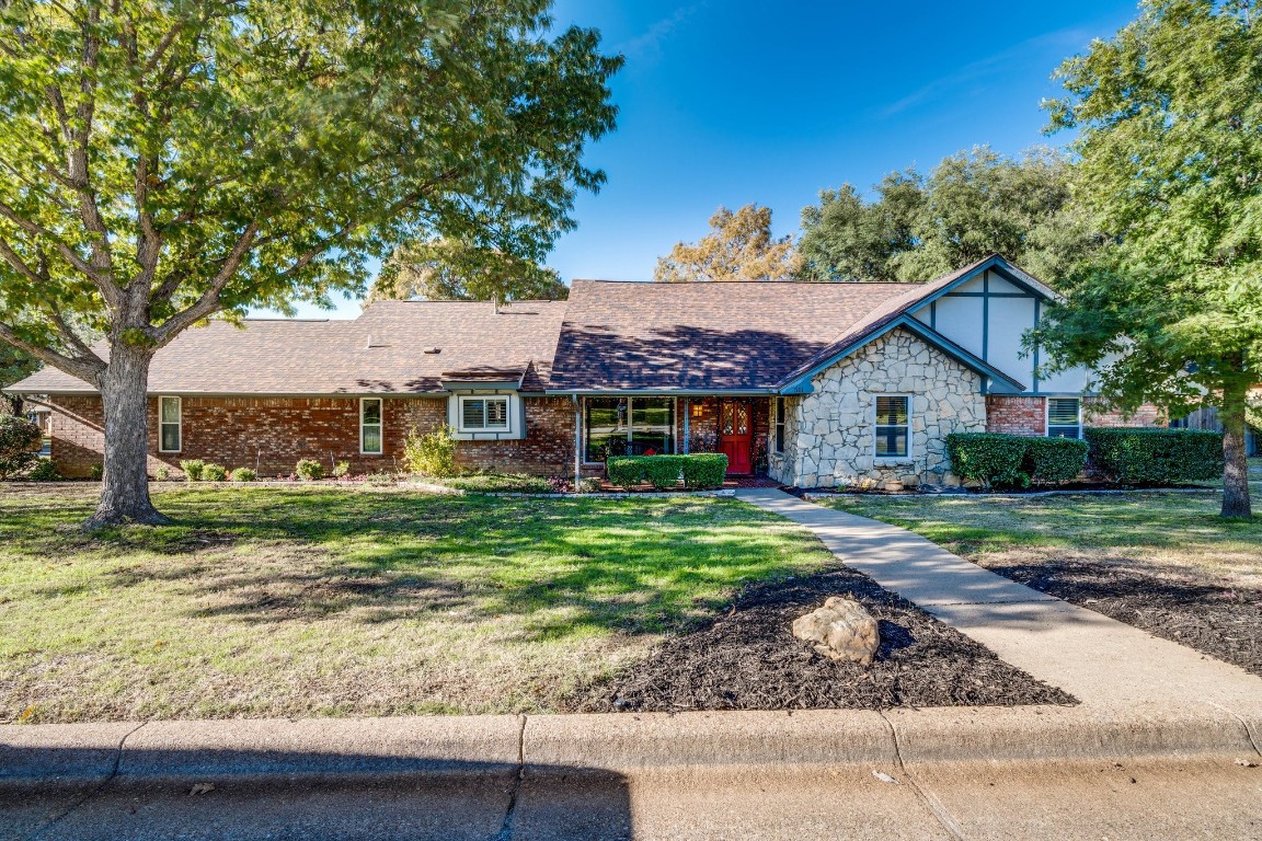 511 Eldoro Drive Arlington TX 76006