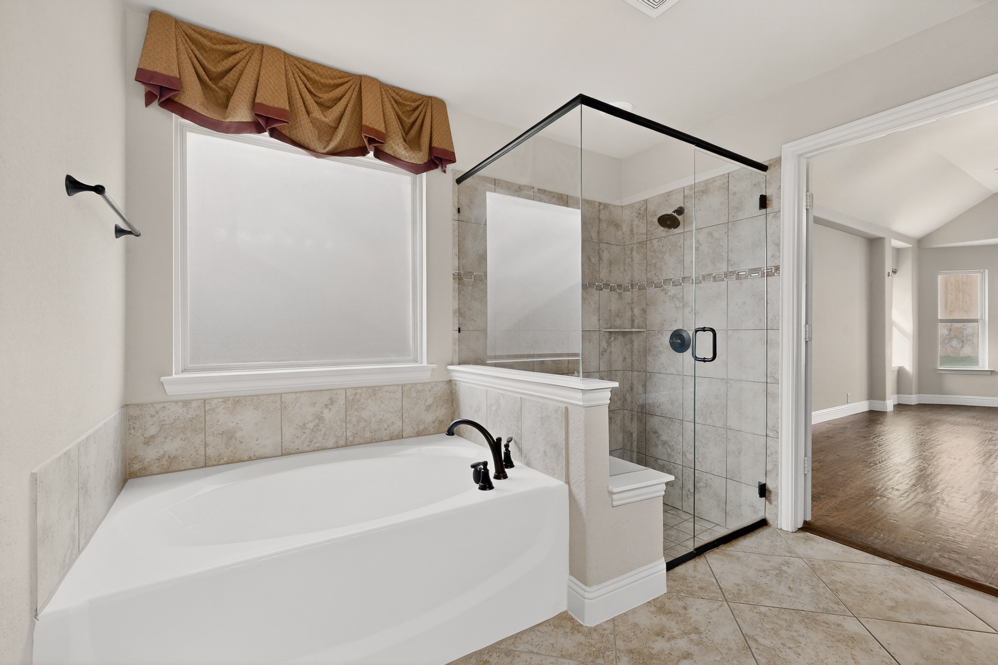 832 Monticello Drive Burleson TX 76028
