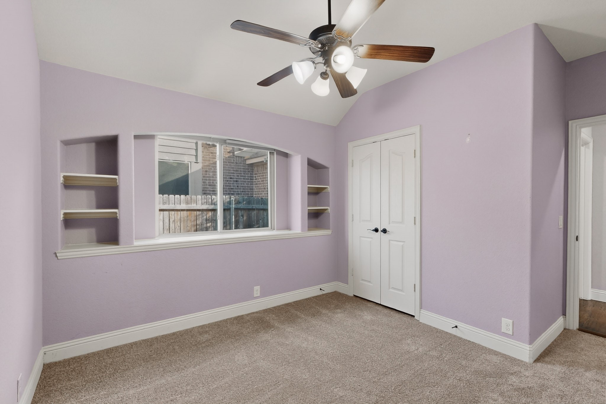 832 Monticello Drive Burleson TX 76028