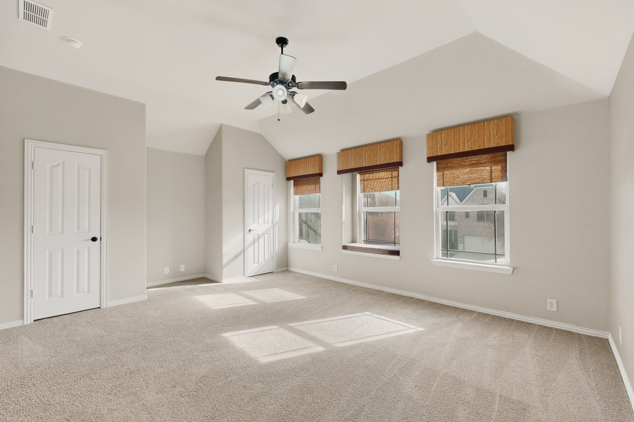 832 Monticello Drive Burleson TX 76028