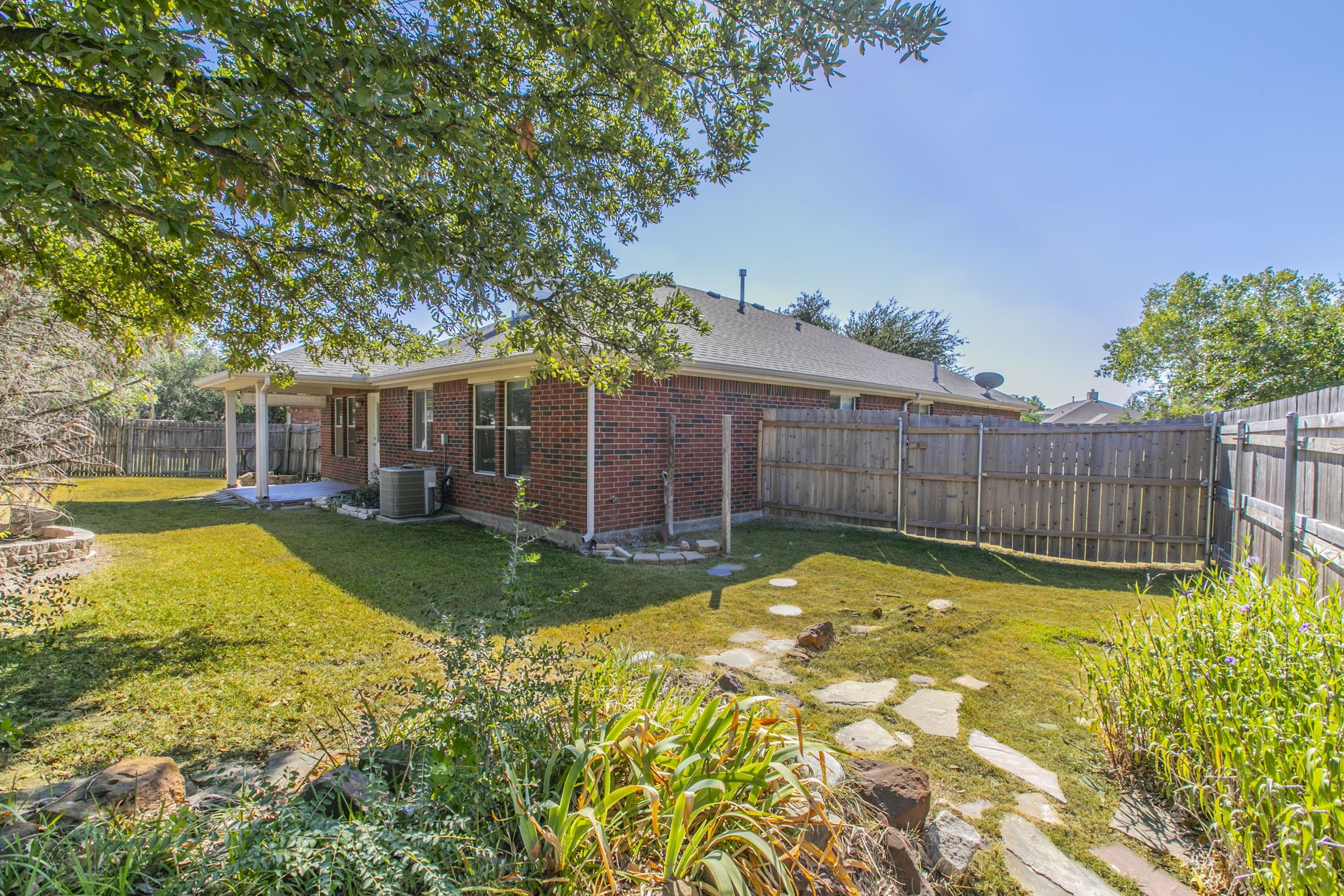 6717 Dream Dust Drive North Richland Hills TX 76180