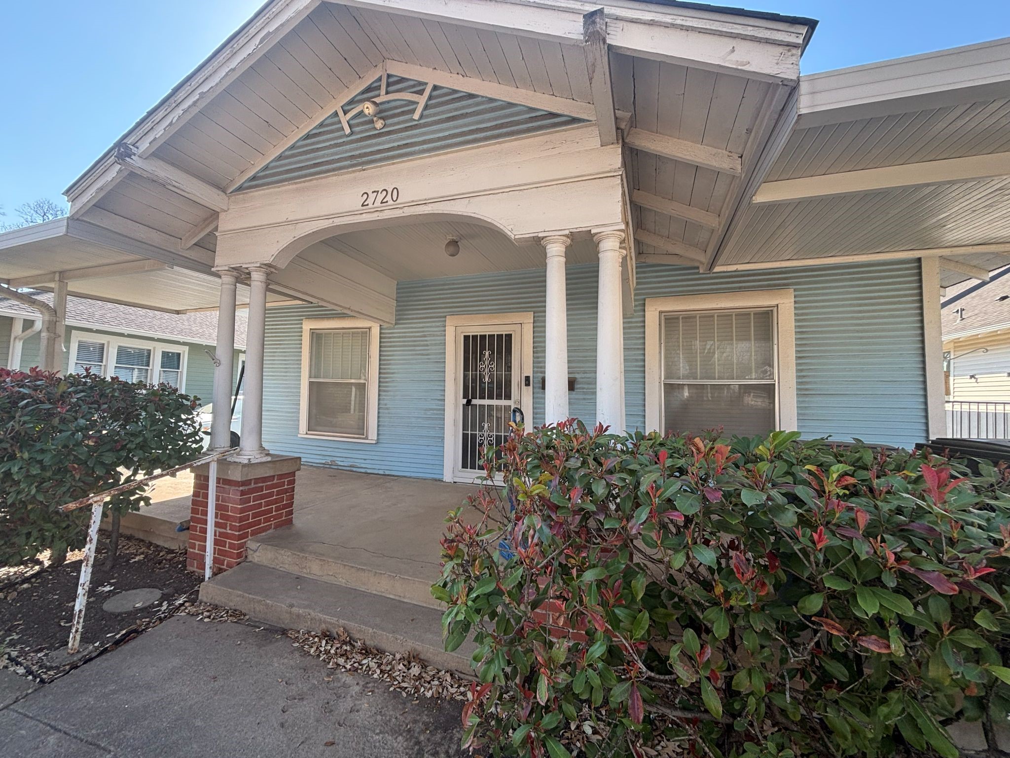 2720 College Avenue Fort Worth TX 76110