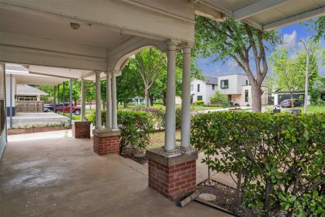 2720 College Avenue Fort Worth TX 76110