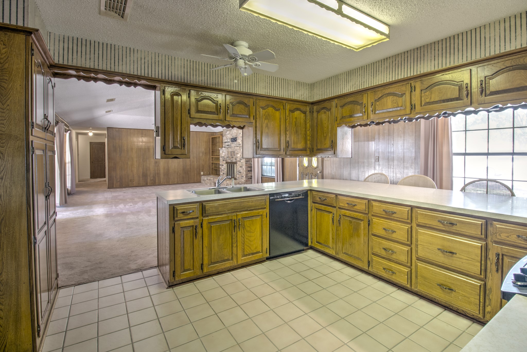 504 S Kirby Street Pilot Point TX 76258