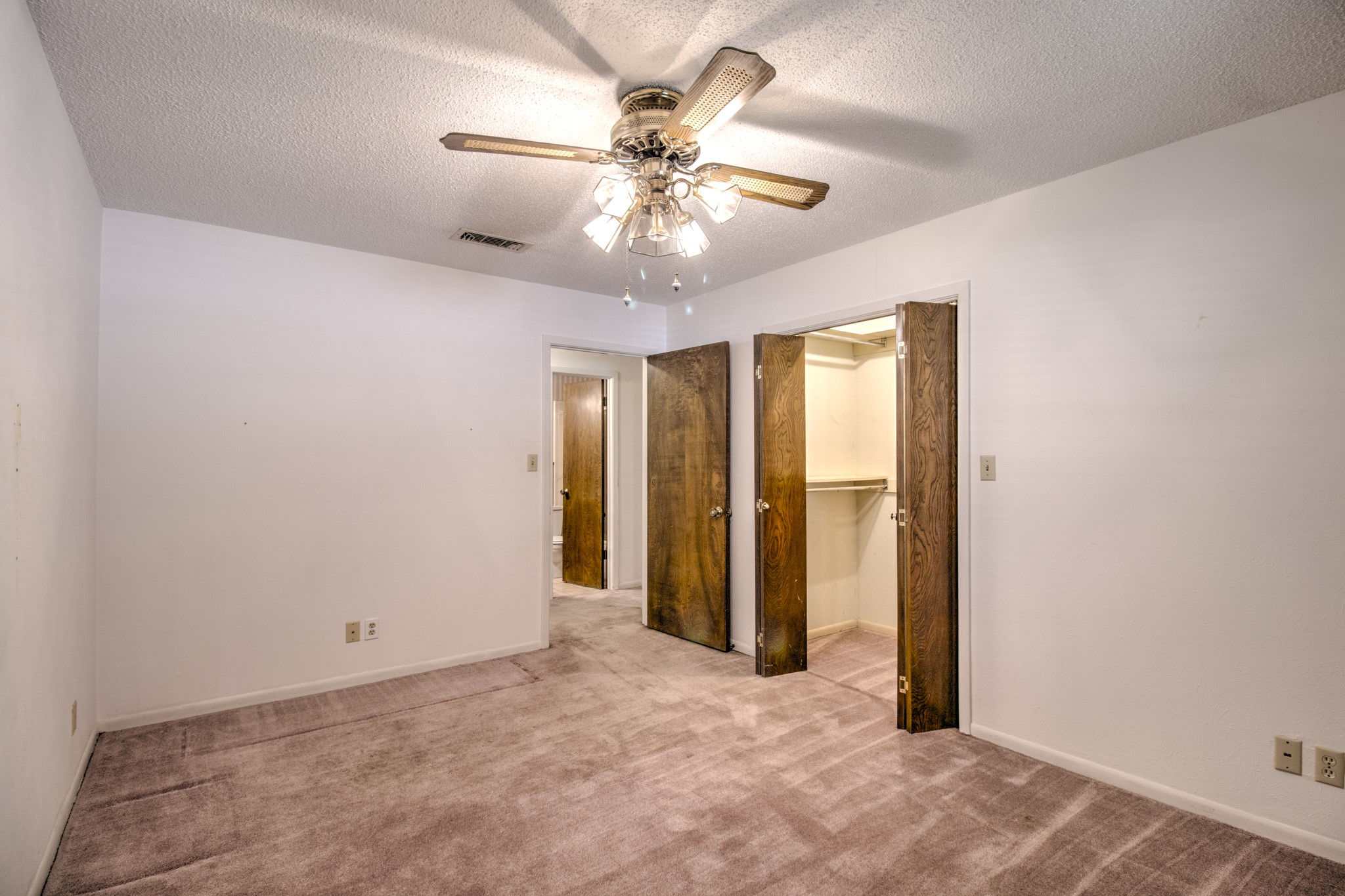 504 S Kirby Street Pilot Point TX 76258