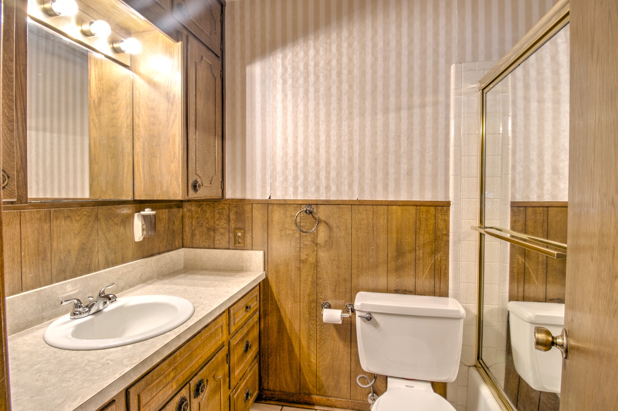 504 S Kirby Street Pilot Point TX 76258