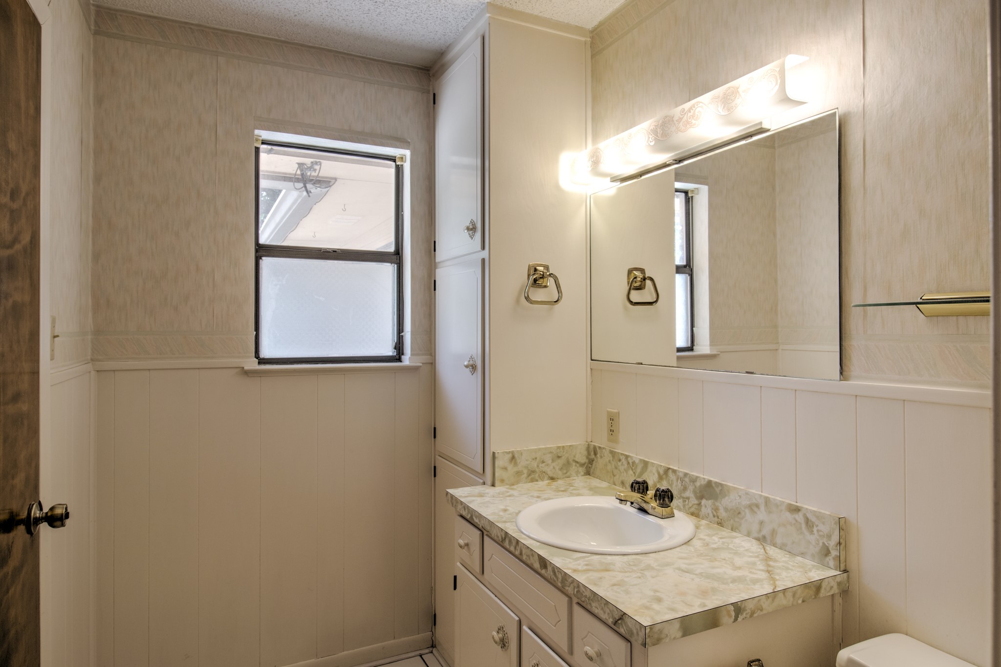 504 S Kirby Street Pilot Point TX 76258