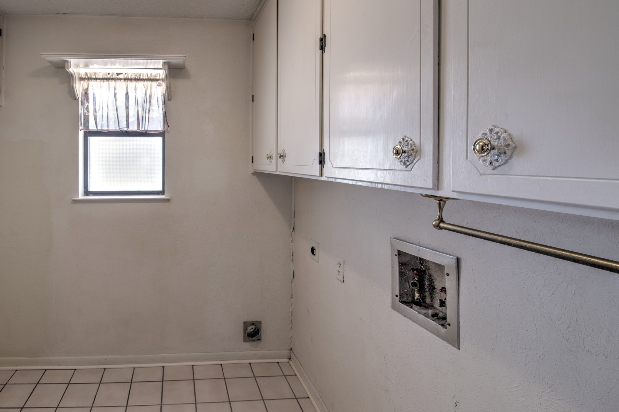 504 S Kirby Street Pilot Point TX 76258
