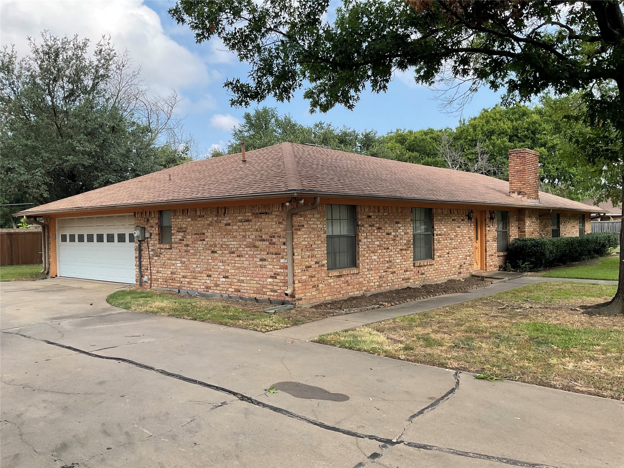 504 S Kirby Street Pilot Point TX 76258