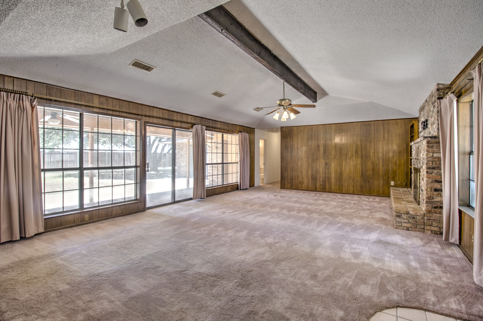 504 S Kirby Street Pilot Point TX 76258