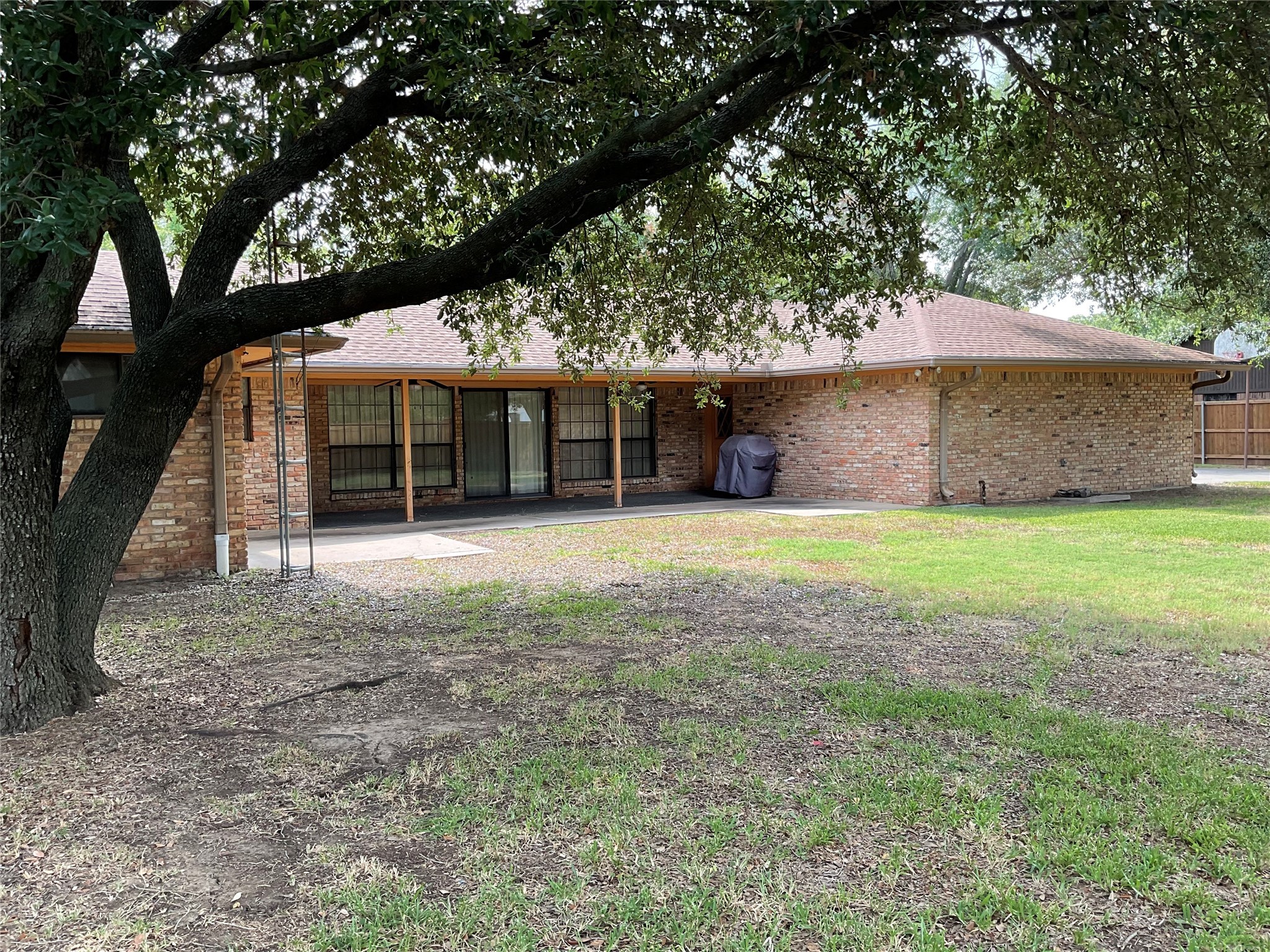 504 S Kirby Street Pilot Point TX 76258