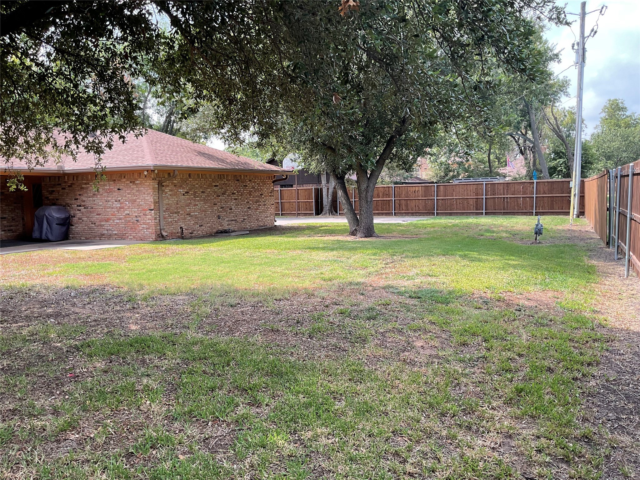 504 S Kirby Street Pilot Point TX 76258