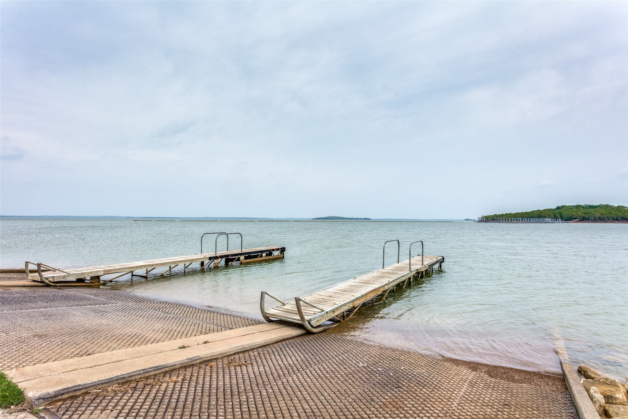 504 S Kirby Street Pilot Point TX 76258