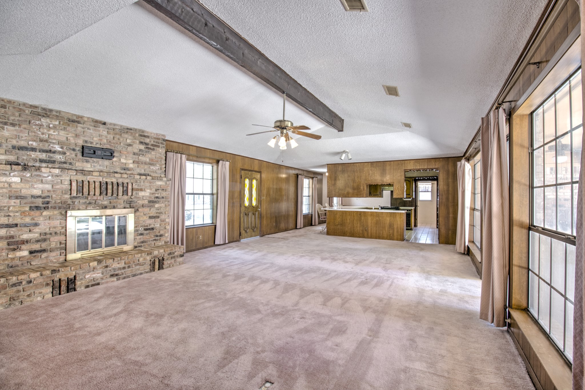 504 S Kirby Street Pilot Point TX 76258