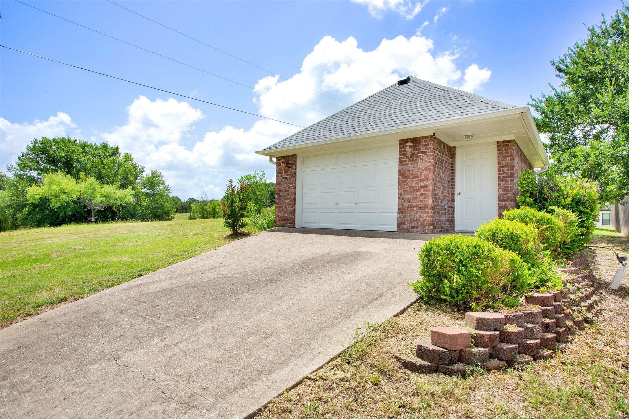 1004 Stephens Drive Bells TX 75414