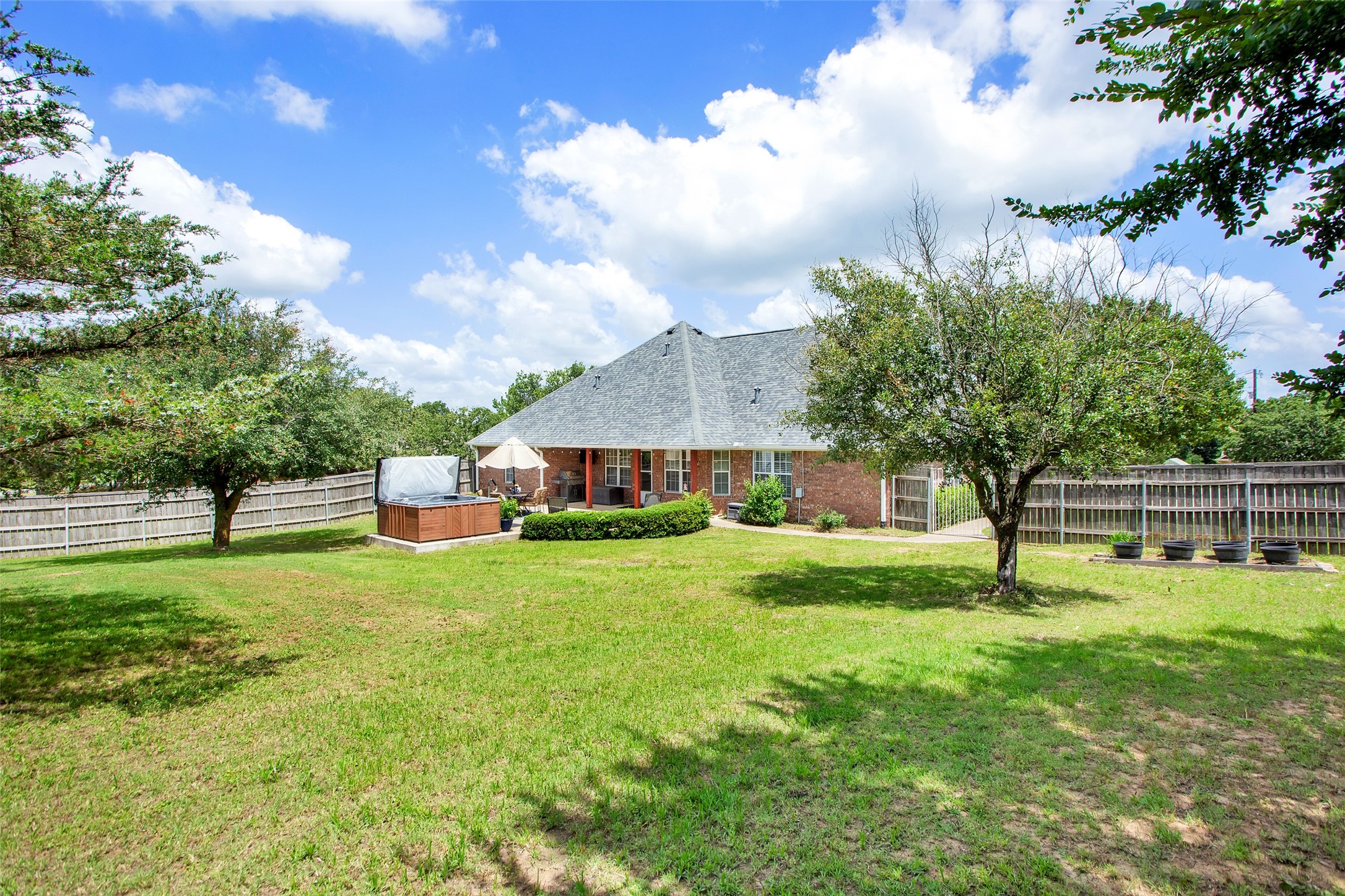 1004 Stephens Drive Bells TX 75414