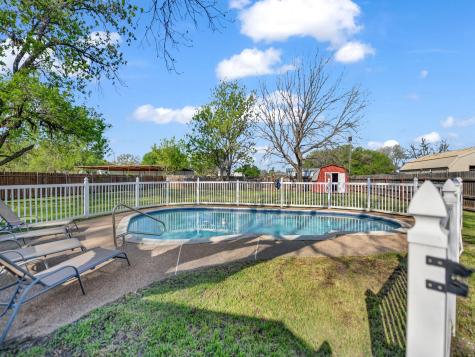 305 Gandy Street Lipan TX 76462