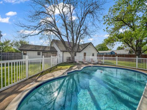 305 Gandy Street Lipan TX 76462