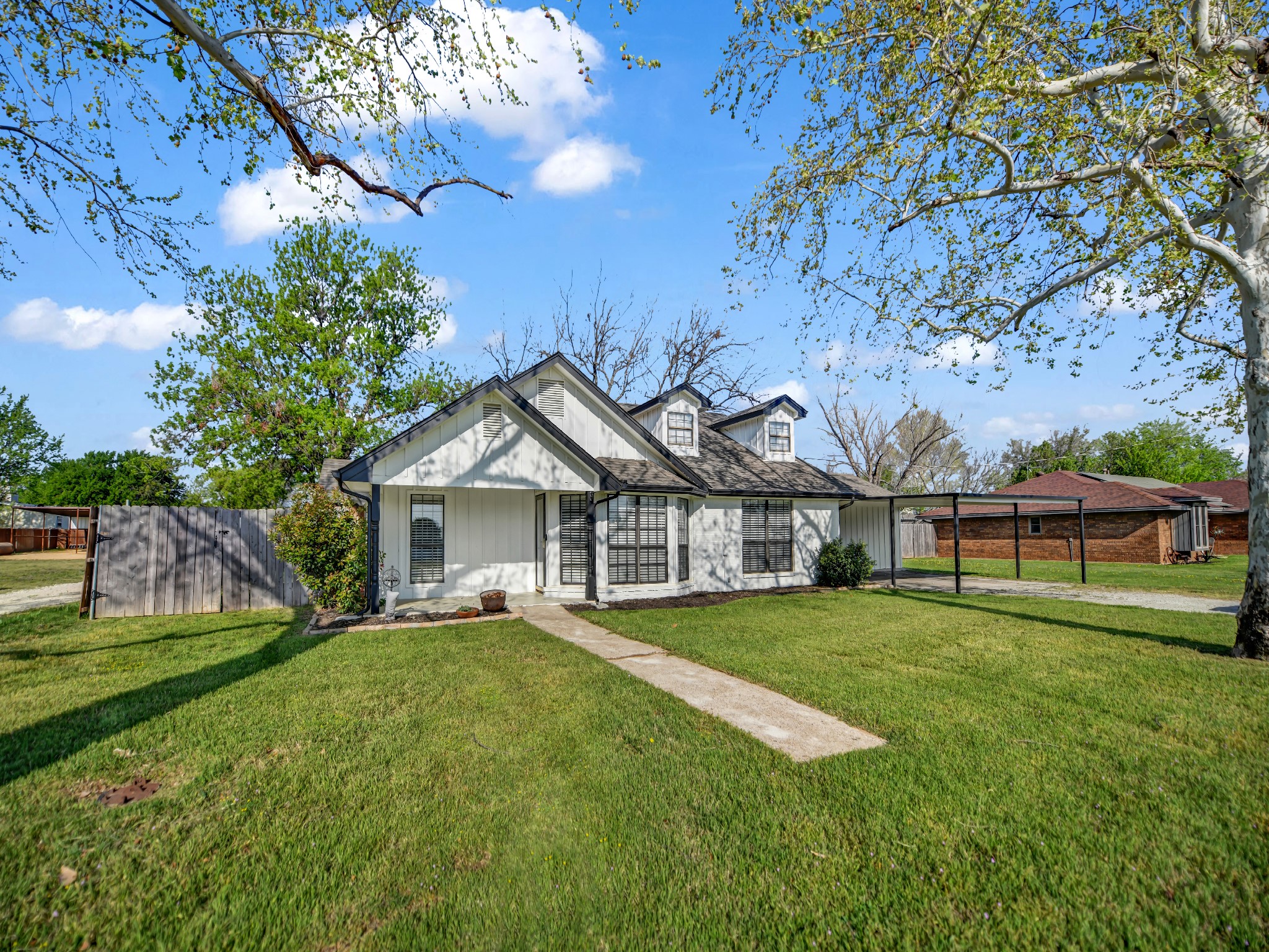 305 Gandy Street Lipan TX 76462