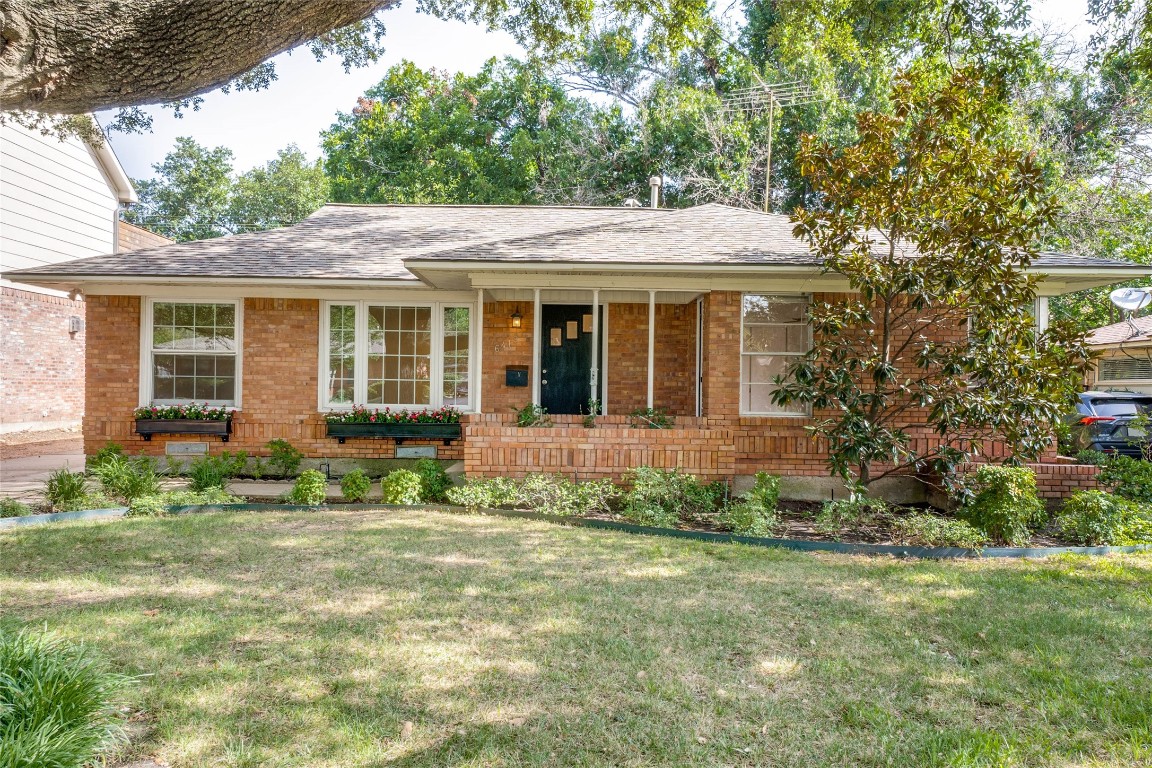 6419 Glennox Lane Dallas TX 75214