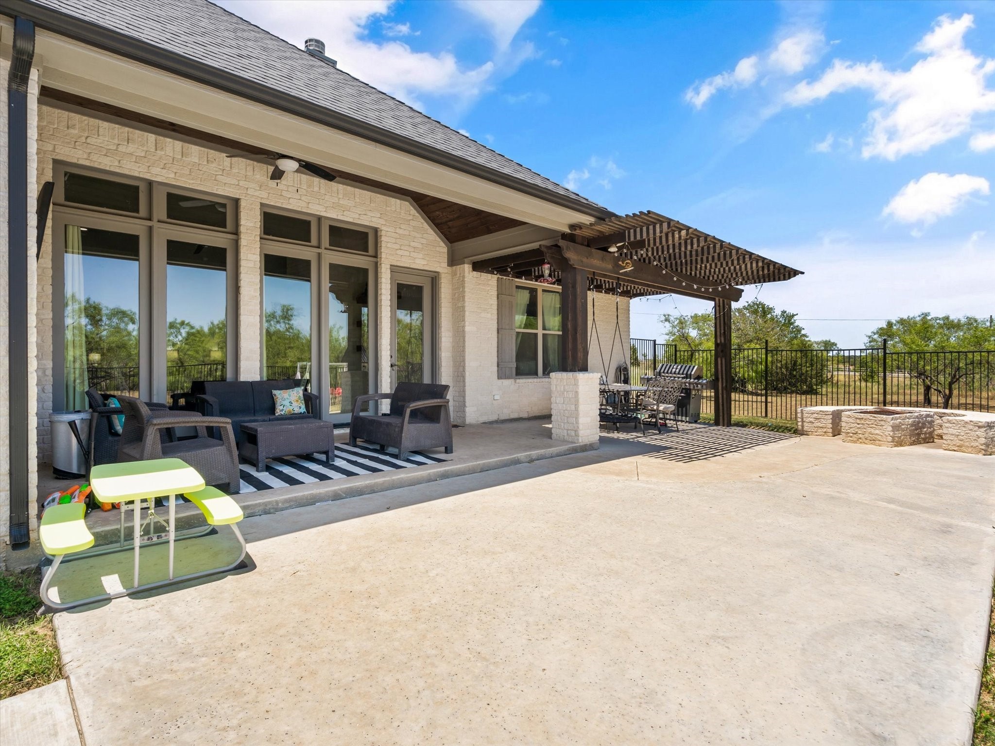 101 Trail Ridge Weatherford TX 76087
