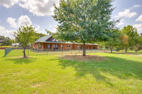 1153 Beach Road Bowie TX 76230