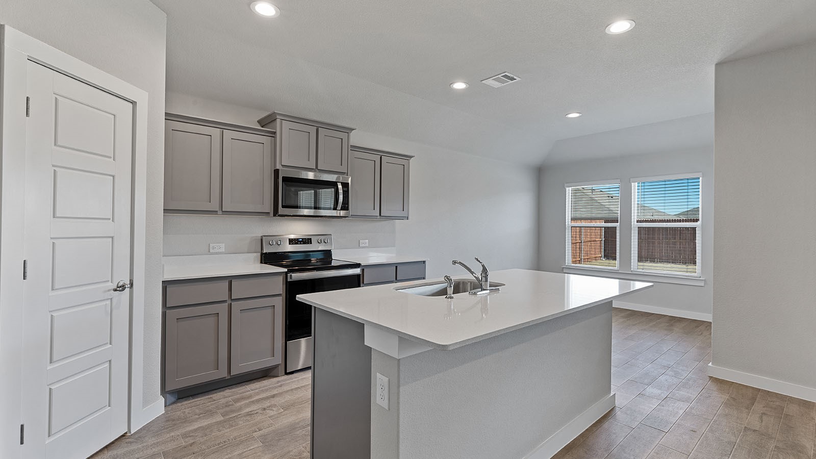 2612 Goldfinch Drive Denton TX 76205