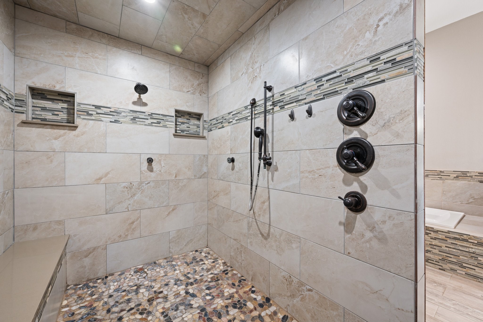 290 Barton Road Maypearl TX 76064