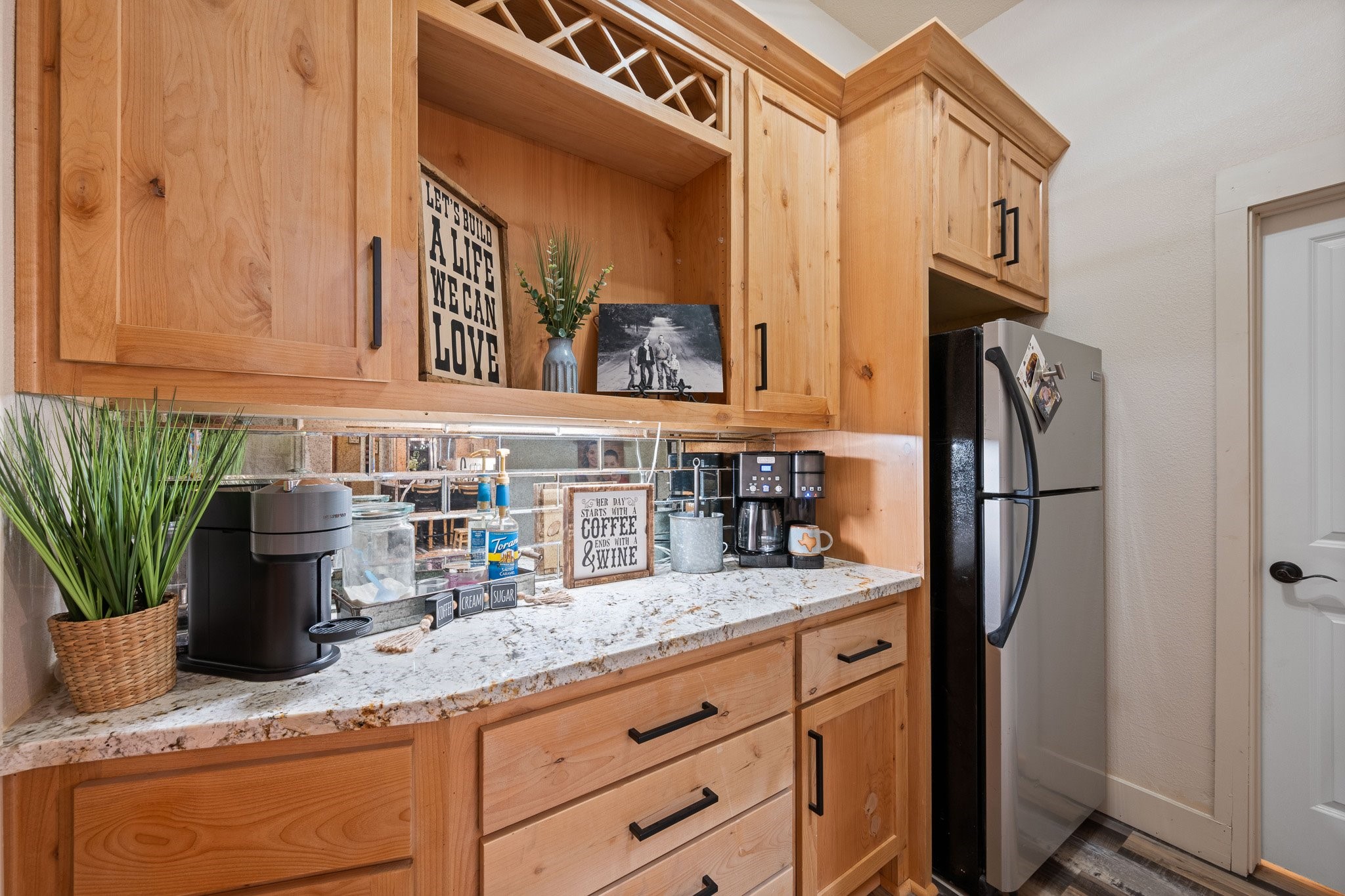290 Barton Road Maypearl TX 76064