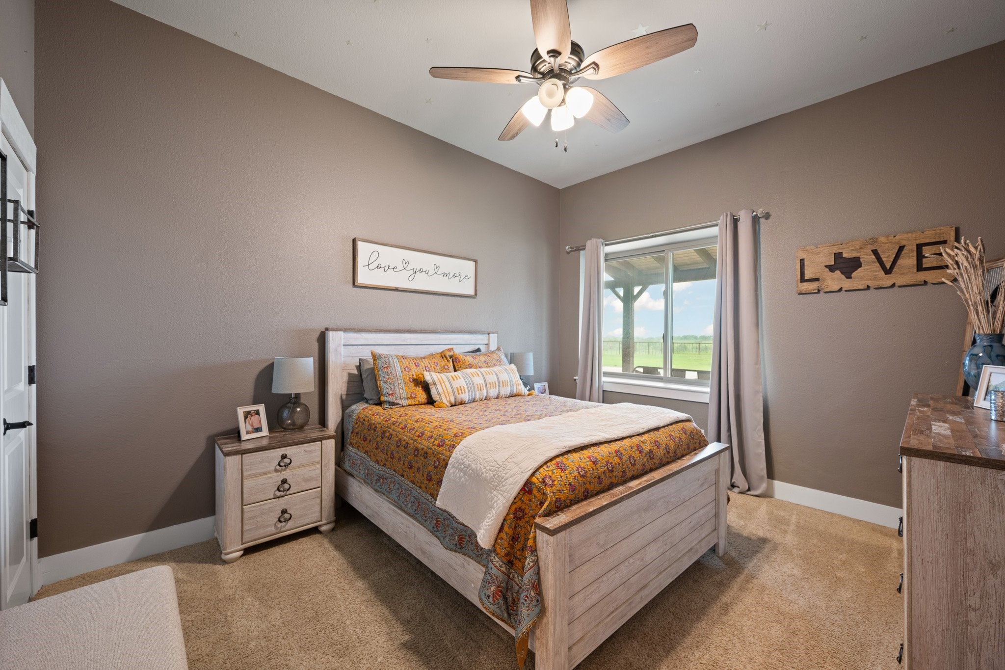 290 Barton Road Maypearl TX 76064