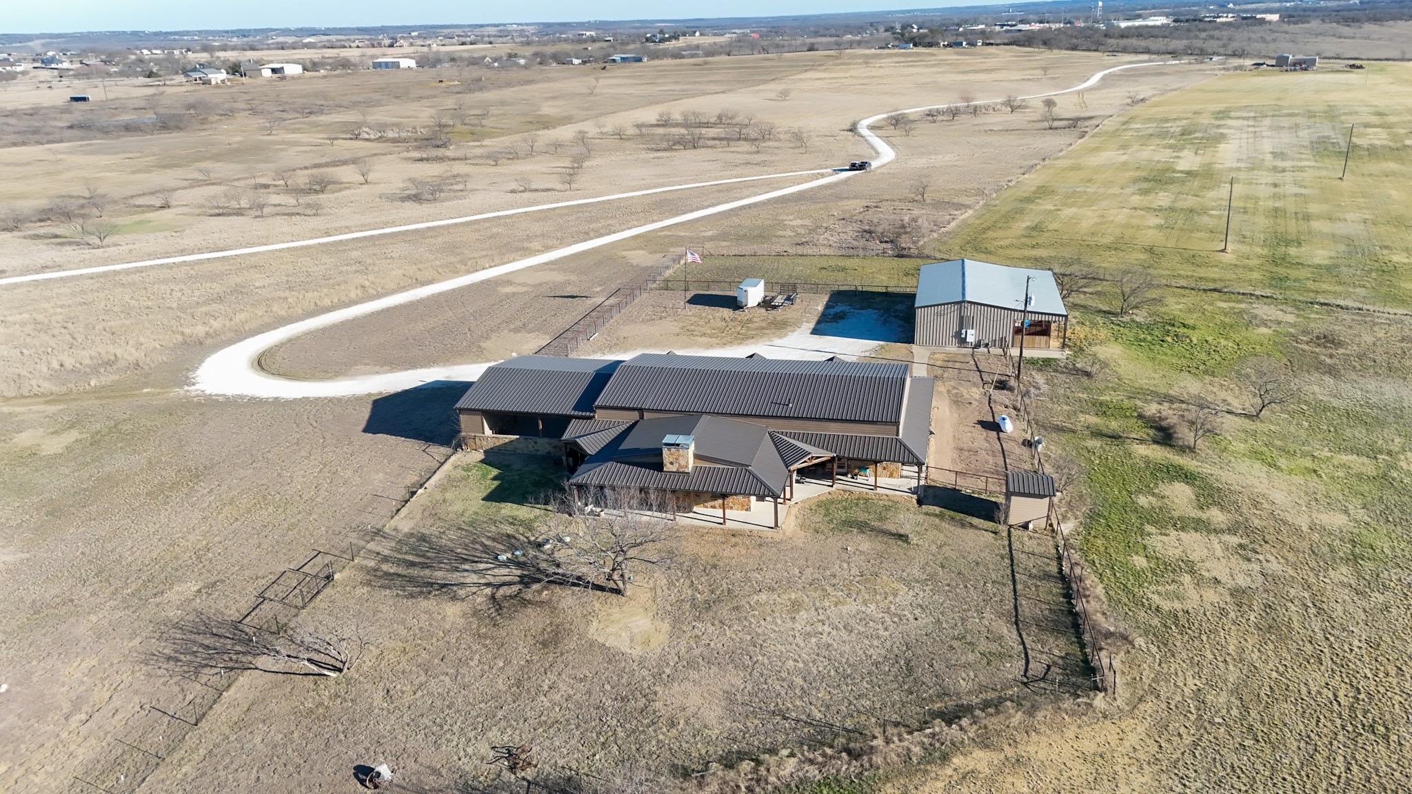 290 Barton Road Maypearl TX 76064