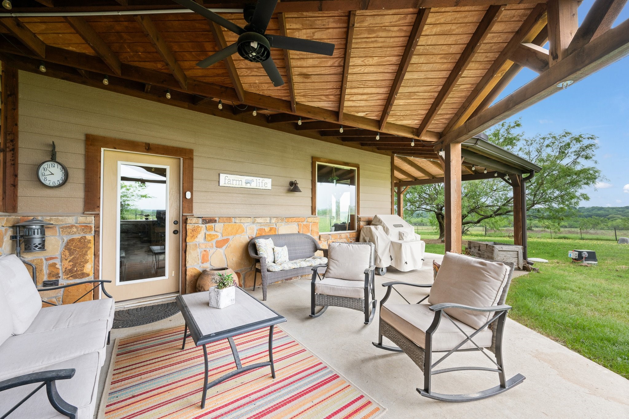 290 Barton Road Maypearl TX 76064