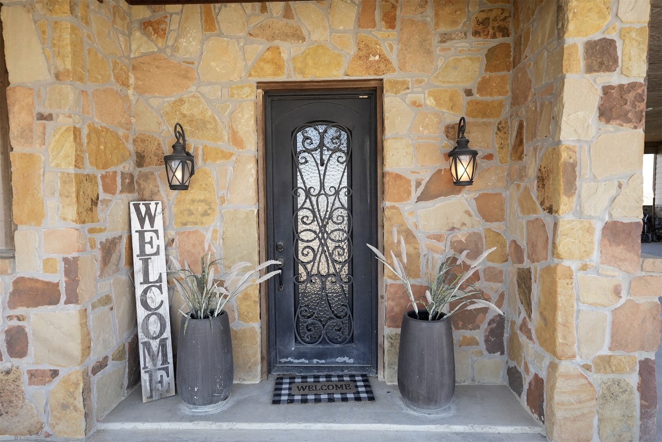 290 Barton Road Maypearl TX 76064