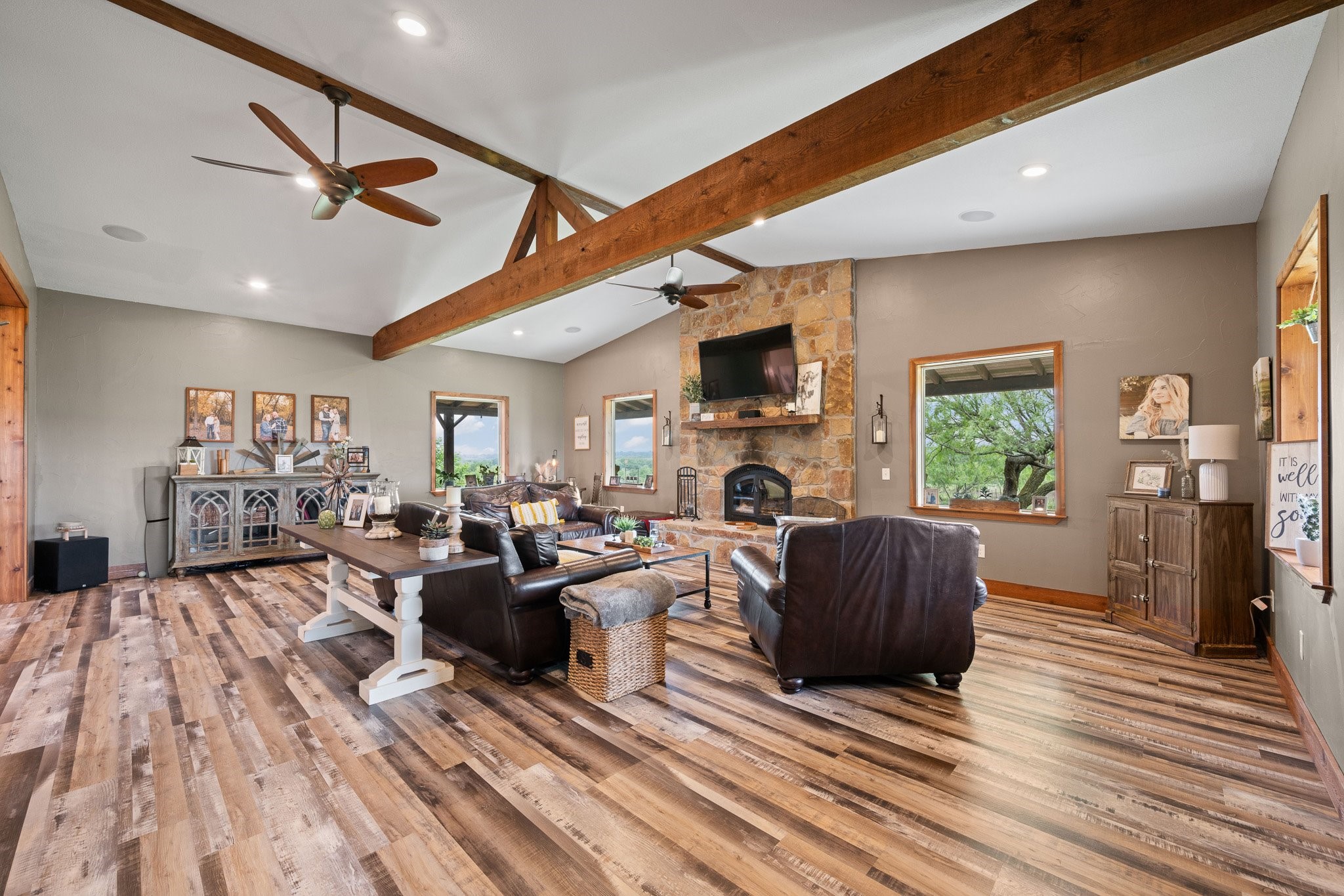 290 Barton Road Maypearl TX 76064