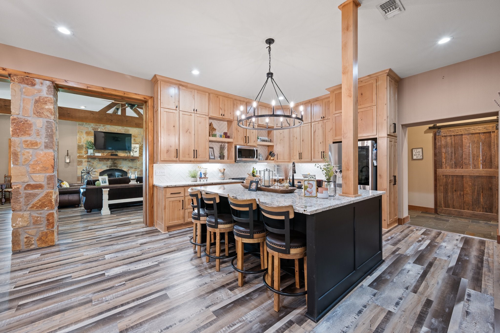 290 Barton Road Maypearl TX 76064