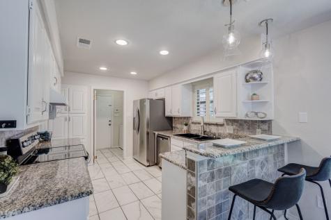 2015 Tanglewood Drive Grapevine TX 76051