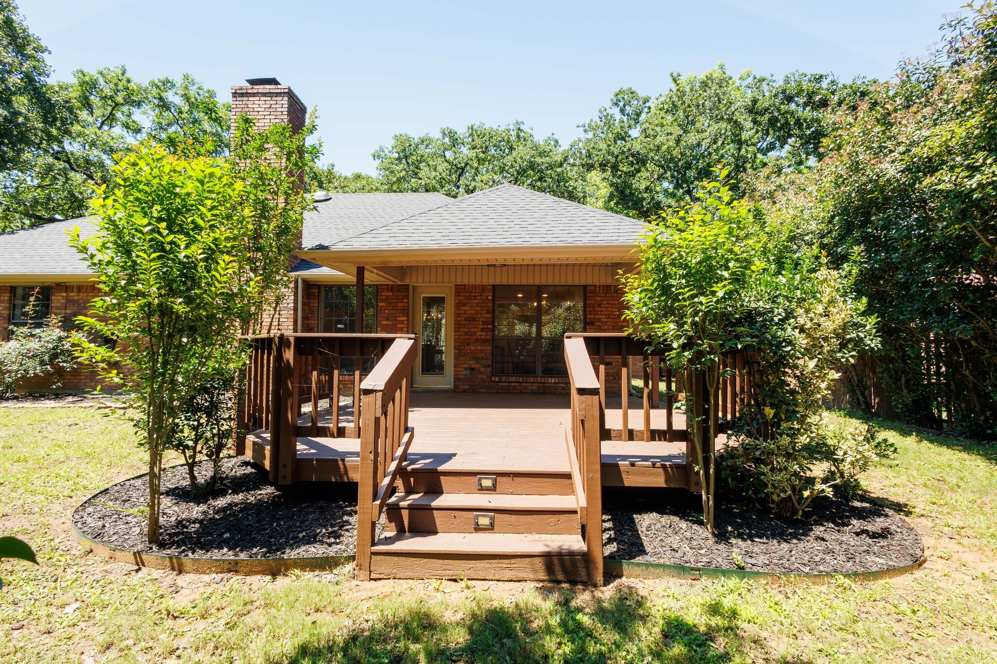 2015 Tanglewood Drive Grapevine TX 76051