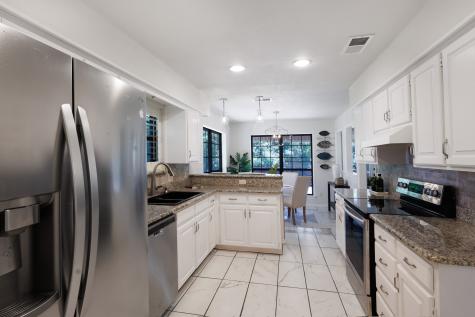 2015 Tanglewood Drive Grapevine TX 76051