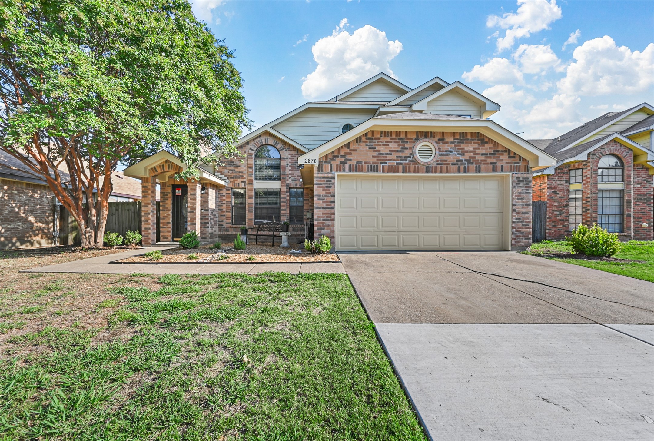 2870 Fenwick Street Grand Prairie TX 75052