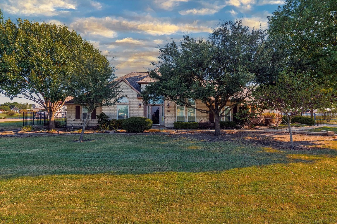 1159 W Remington Park Drive Terrell TX 75160