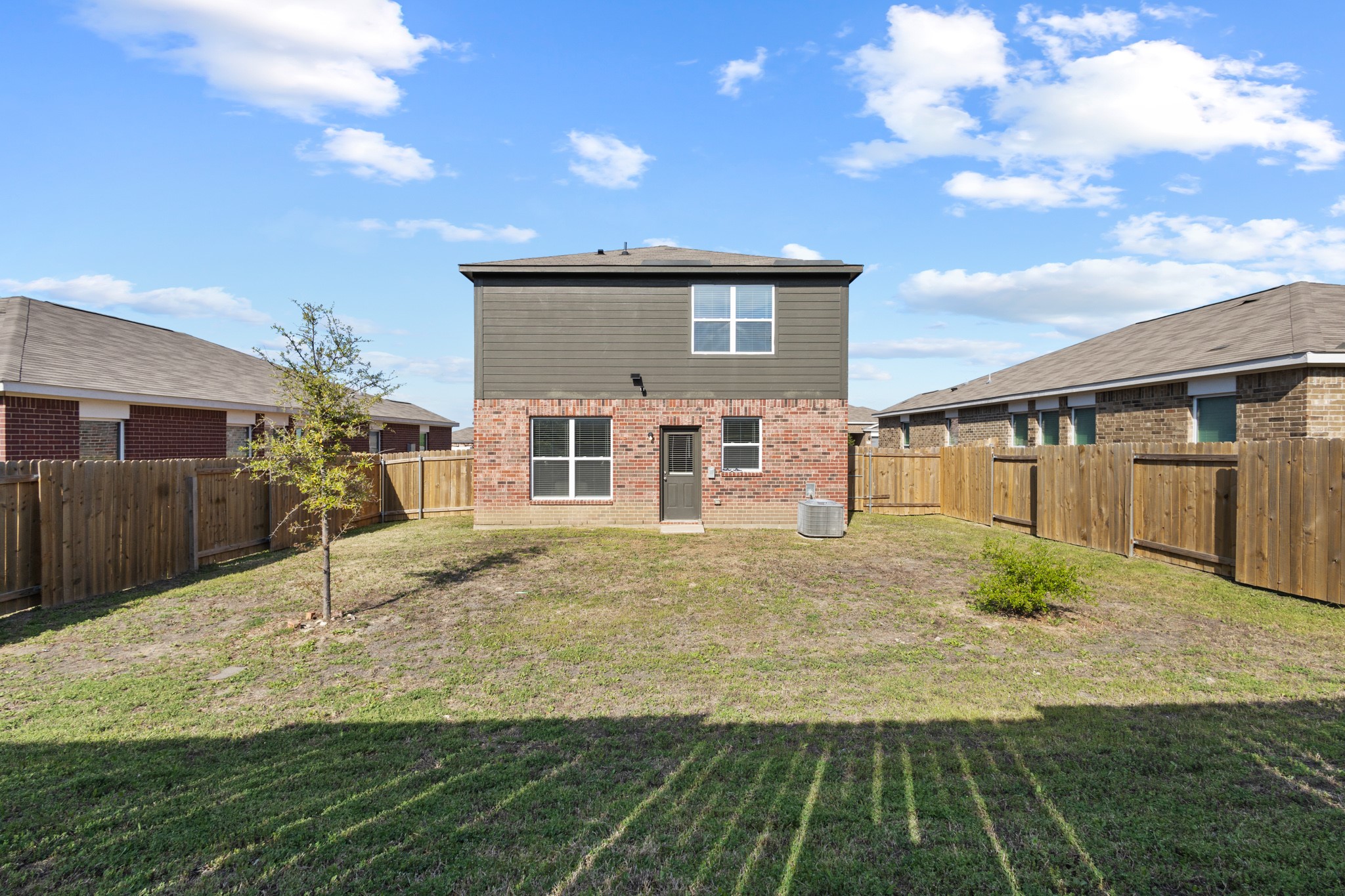 1925 Belmont Drive Seagoville TX 75159