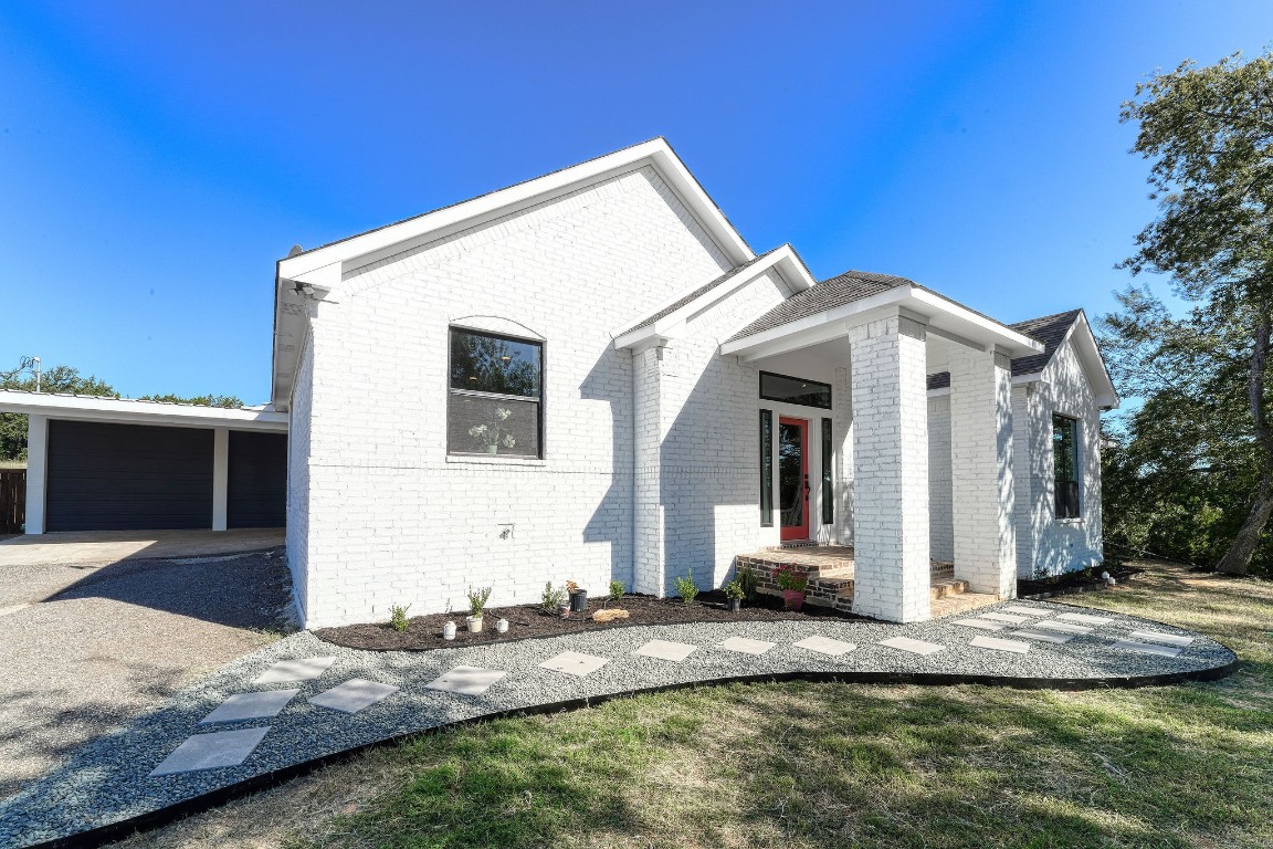1316 Robyn Road Azle TX 76020