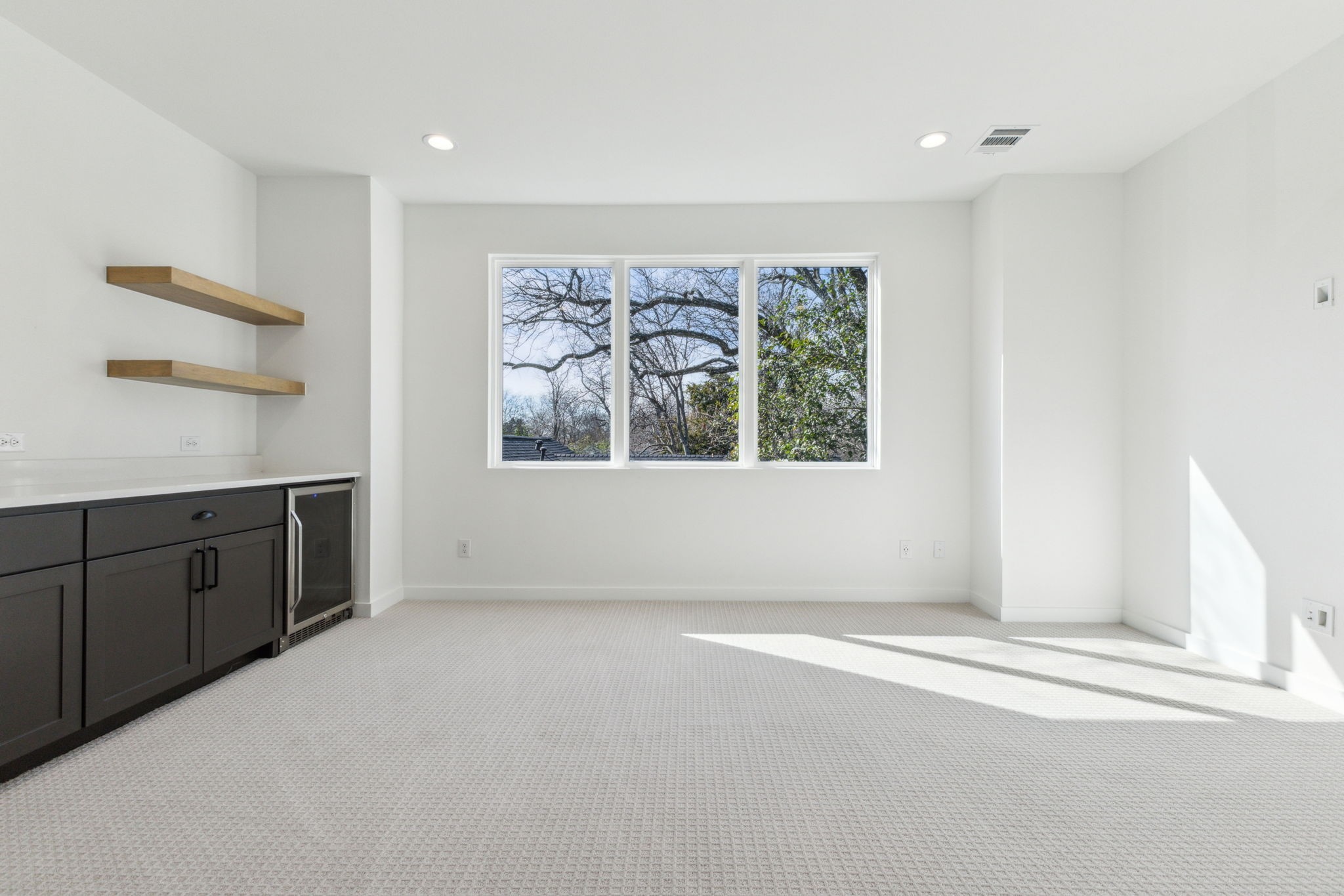8711 Santa Clara Dallas TX 75218